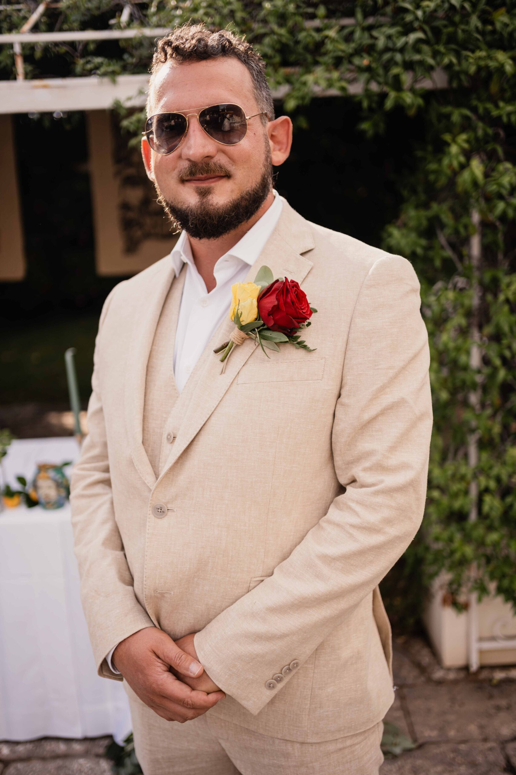 Groom wait the bride