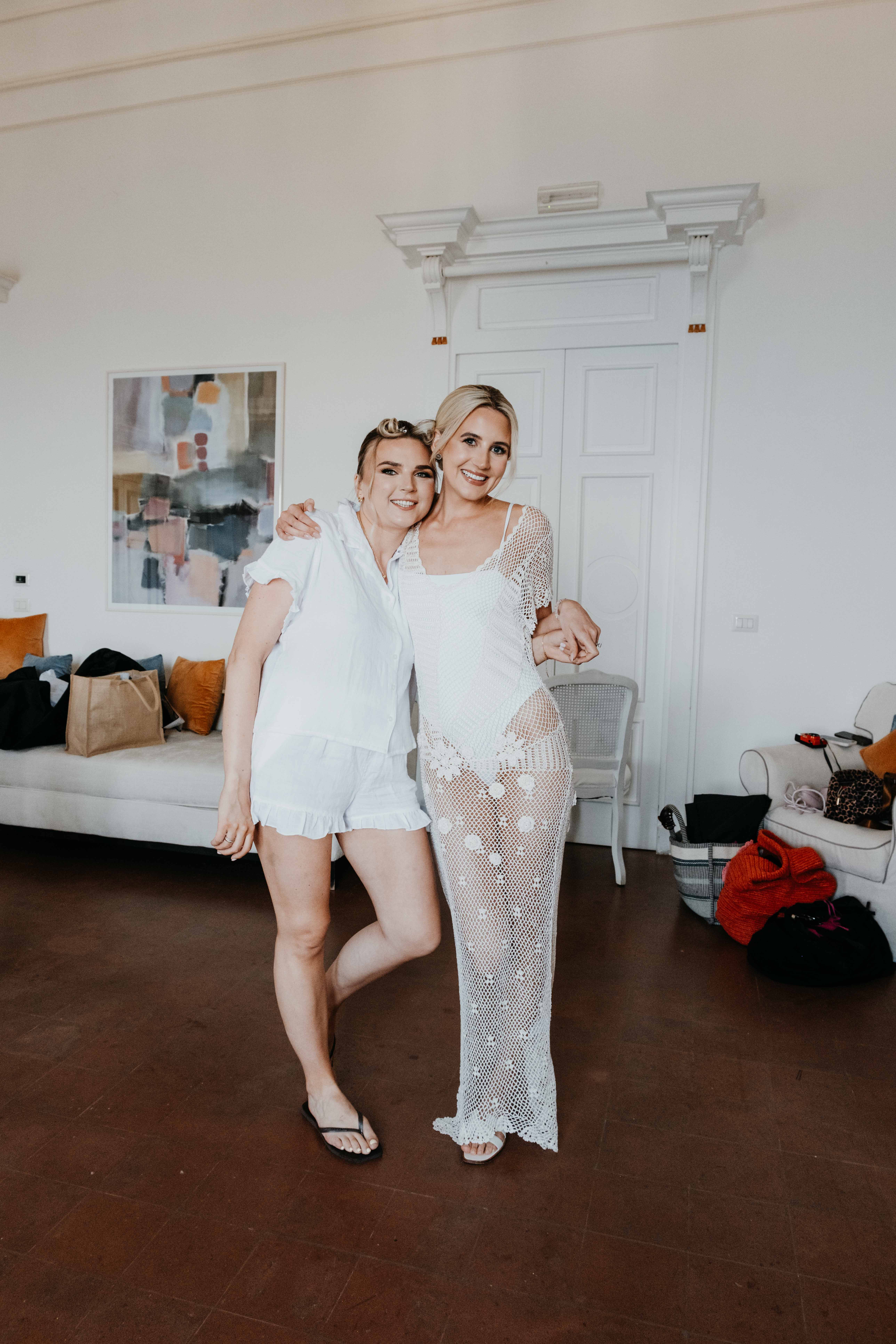 Bride’s girlfriend